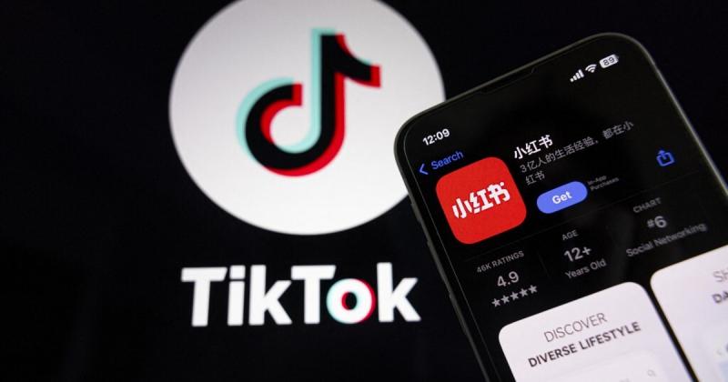 TikTok-háború: A legfelsőbb bíróság döntése betiltja az alkalmazást, Trump próbálja megmenteni, miközben az amerikai felhasználók már a Vörös könyvecske tanulmányozásával próbálják mérsékelni a kínai kémekkel kapcsolatos aggodalmaikat.