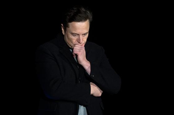 A Tesla számára újabb nehéz hónap állt be Európában, tele kihívásokkal és megpróbáltatásokkal.