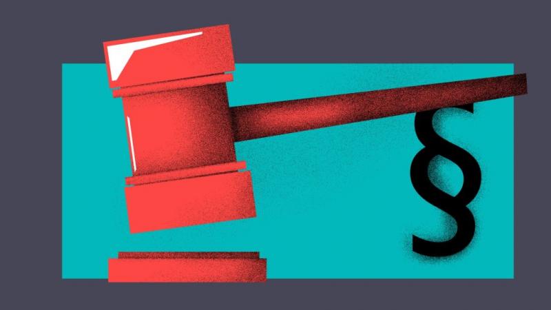 Egy budapesti ügyvéd esetében börtönbüntetést javasoltak, emellett örök időtartamú eltiltást is kértek a szakmai tevékenységétől.