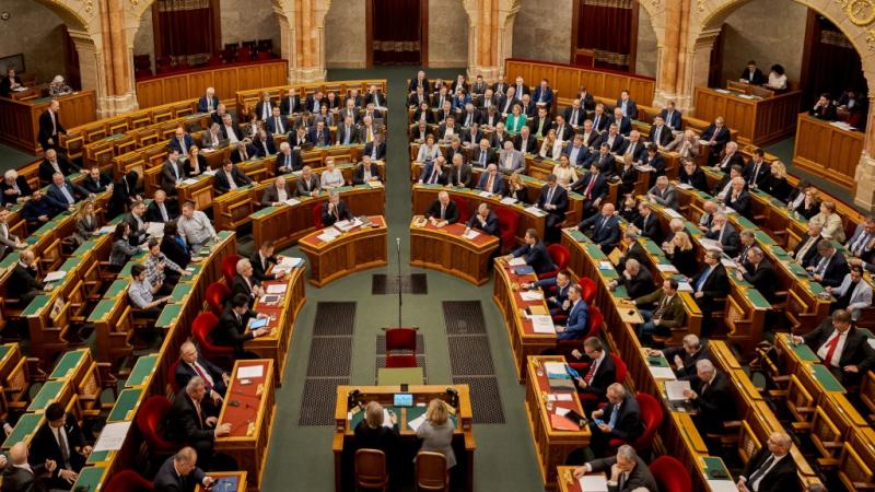 Napirend előtti felszólalások során a résztvevők jóval több időt szenteltek a niceai zsinat témájának, mint azt eredetileg terveztük.