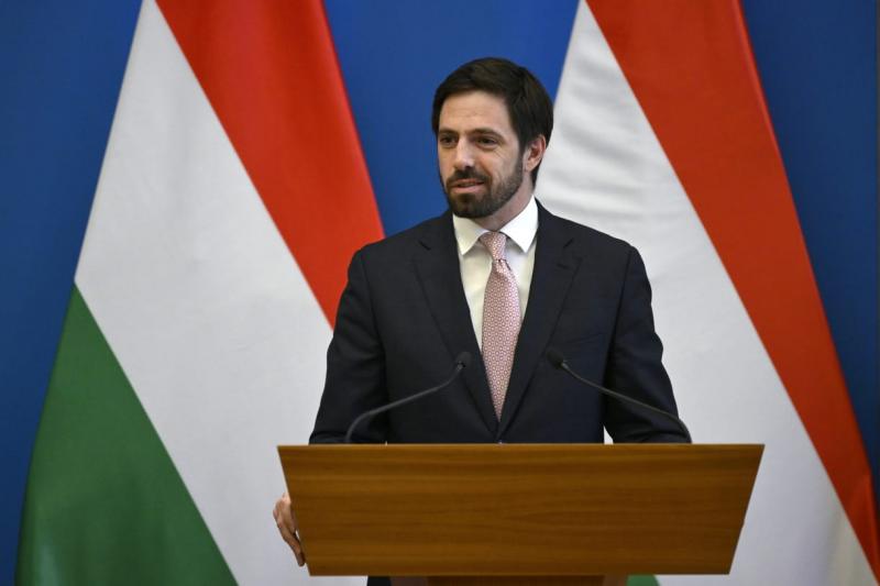 Magyar Levente a Reutersnek nyilatkozva kifejtette, hogy nem garantált, hogy az ellehetetlenítési törvény valaha is visszakerül a parlament napirendjére.