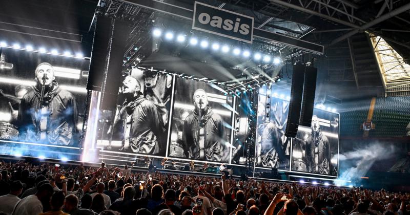 Egy Oasis fanatikus különleges útra indult, és elhatározta, hogy maradandó emlékül magára tetováltatja a koncertjegyét.