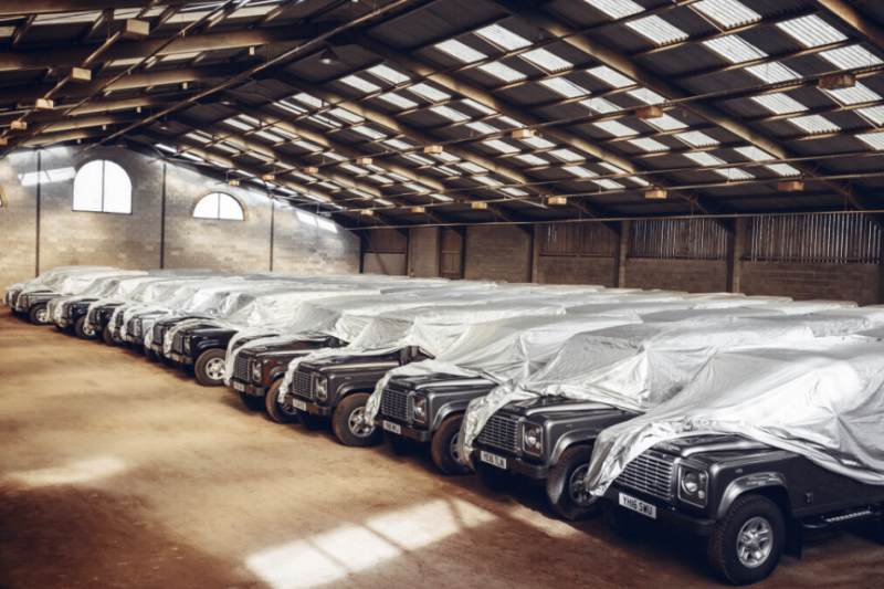 Őrültnek tartották, amikor egyetlen alkalommal 239 autót vásárolt, de most végre felfedte, mennyit keresett ezzel az extravagáns döntéssel.