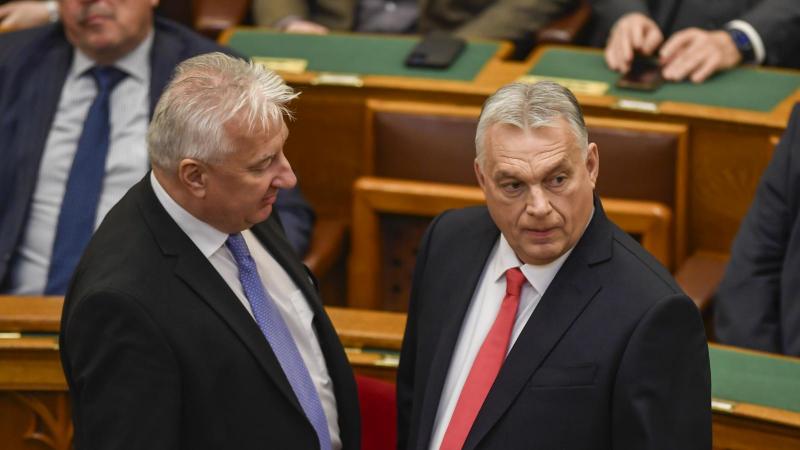 XIV. Leó pápa magánaudenciát tart Orbán Viktor számára, akihez Semjén Zsolt is csatlakozik az út során.